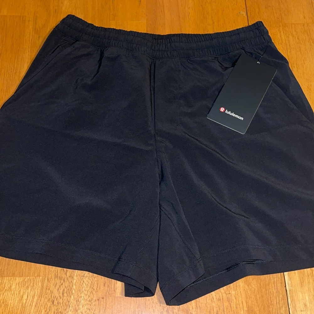 Lululemon Pace Breaker Short 5” *LL